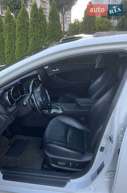 Седан Kia K5 2013 в 