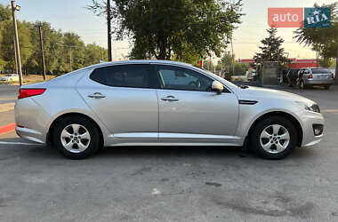 Седан Kia K5 2013 в 
