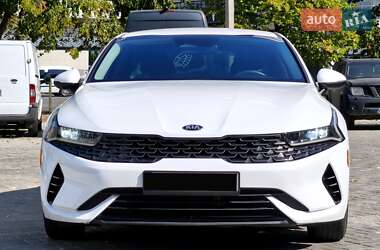 Седан Kia K5 2020 в 
