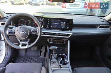 Седан Kia K5 2020 в 