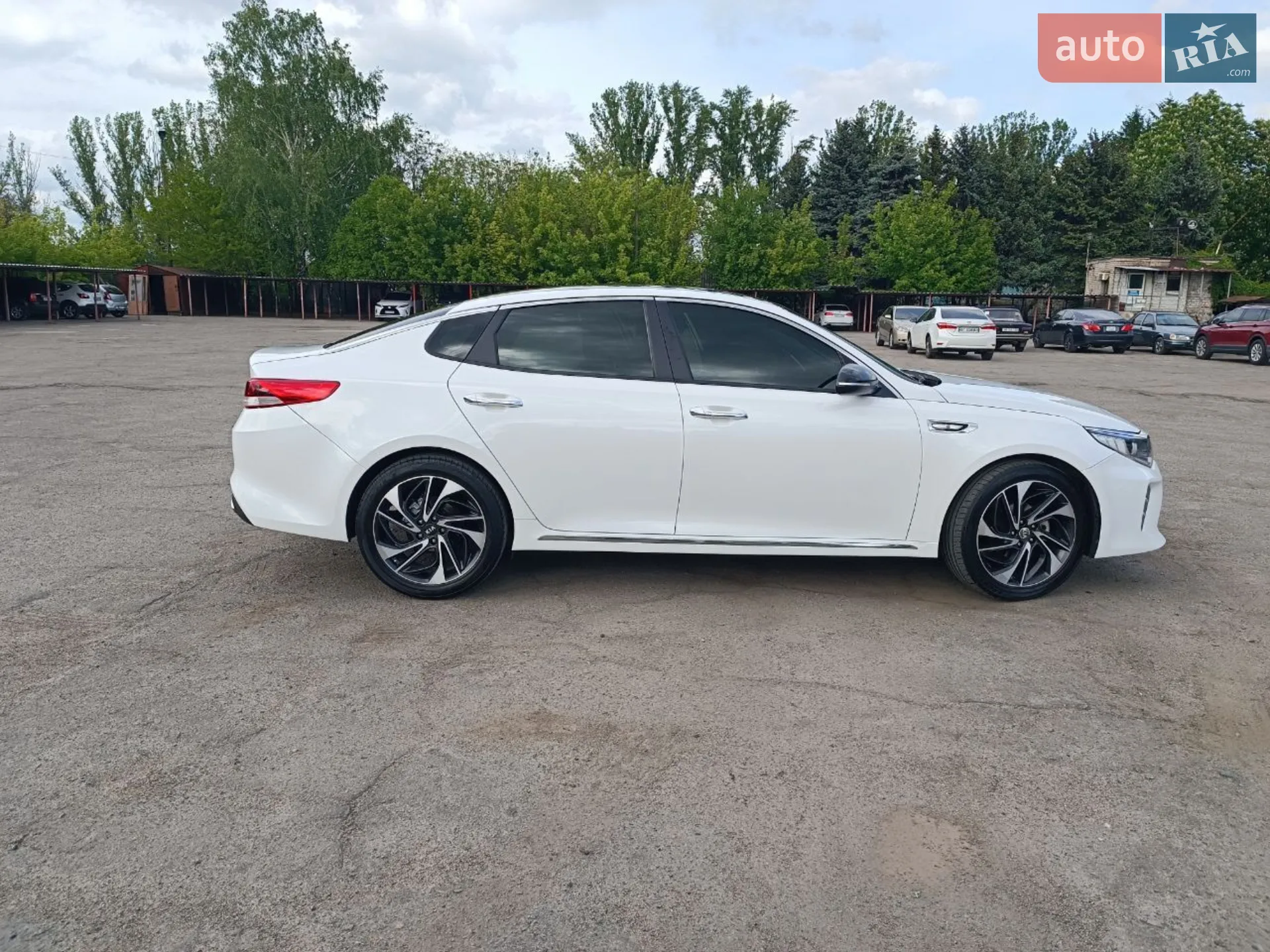 2015 Kia K5 - мініатюра 11