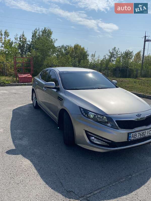 Седан Kia K5 2010 в Бердичеве фото 5 Седан Kia K5 2010 в Бердичеве