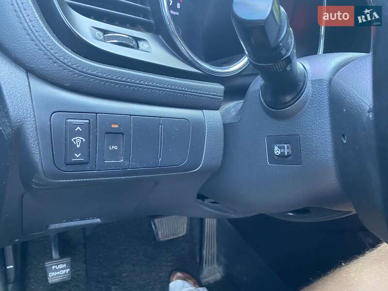 Седан Kia K5 2010 в Бердичеве фото 12 Седан Kia K5 2010 в Бердичеве