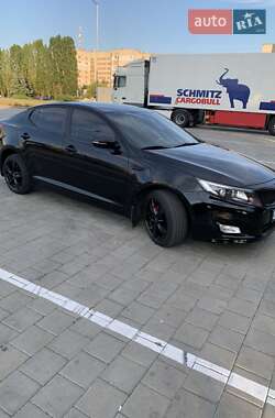 Седан Kia K5 2014 в 