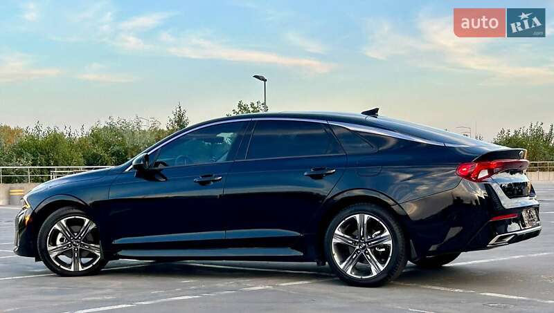 Седан Kia K5 2020 в Киеве