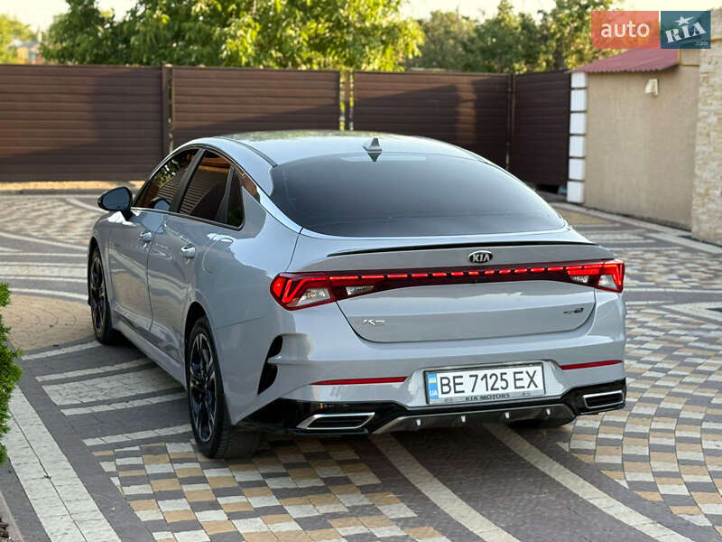 Седан Kia K5 2021 в Николаеве