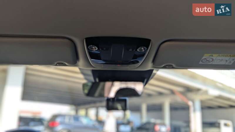 Седан Kia K5 2021 в Киеве