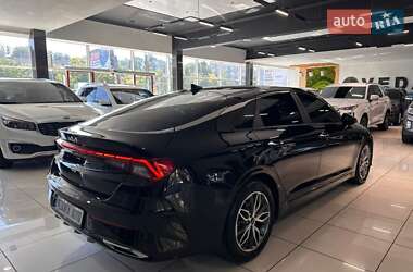 Седан Kia K5 2022 в 