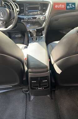 Седан Kia K5 2014 в 