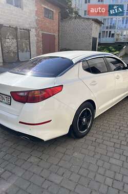 Седан Kia K5 2014 в 