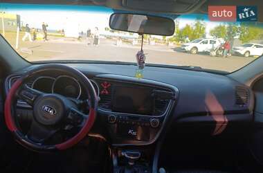 Седан Kia K5 2015 в 
