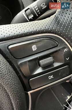 Седан Kia K5 2015 в 