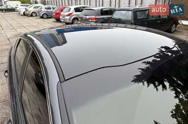 Седан Kia K5 2017 в 