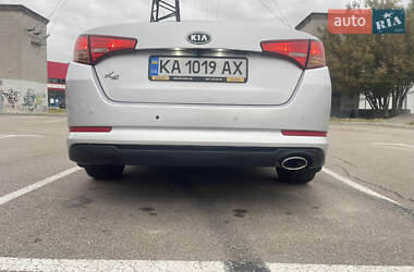 Седан Kia K5 2012 в 