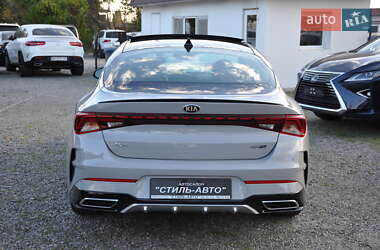 Седан Kia K5 2020 в 