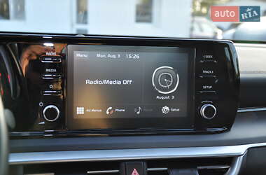 Седан Kia K5 2020 в 