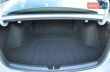 Седан Kia K5 2020 в 