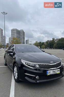 Седан Kia K5 2016 в Києві