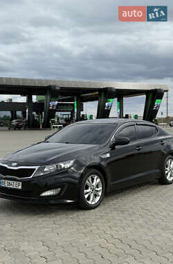 Kia K5 2011