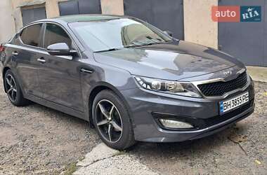 Седан Kia K5 2011 в Одесі