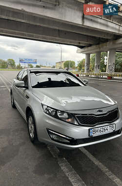 Kia K5 2012