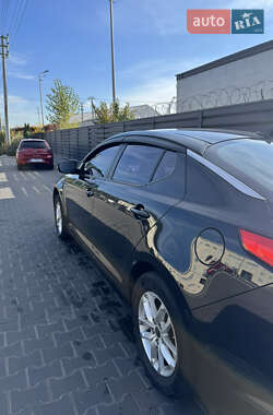 Седан Kia K5 2012 в 