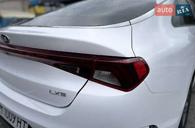 Седан Kia K5 2021 в  фото 17 Седан Kia K5 2021 в