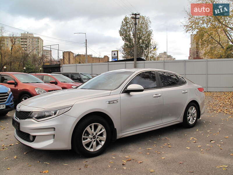 Седан Kia K5 2017 в Киеве фото 3 Седан Kia K5 2017 в Киеве