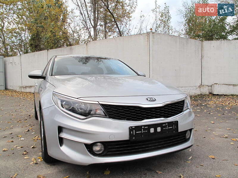 Седан Kia K5 2017 в Киеве фото 4 Седан Kia K5 2017 в Киеве