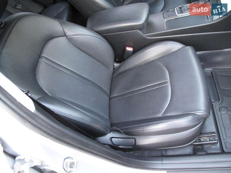 Седан Kia K5 2017 в Киеве фото 33 Седан Kia K5 2017 в Киеве