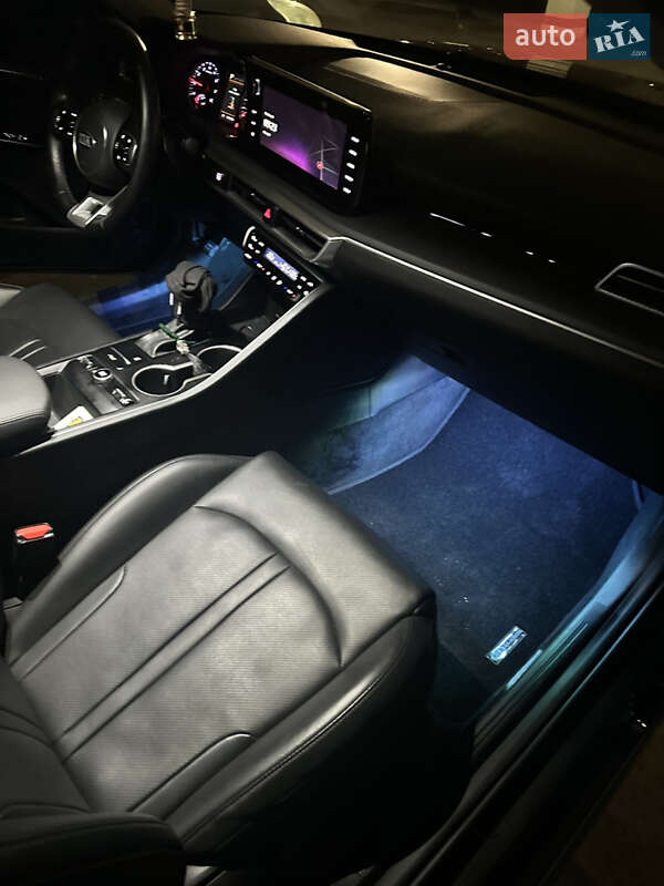 Седан Kia K5 2020 в Одесі