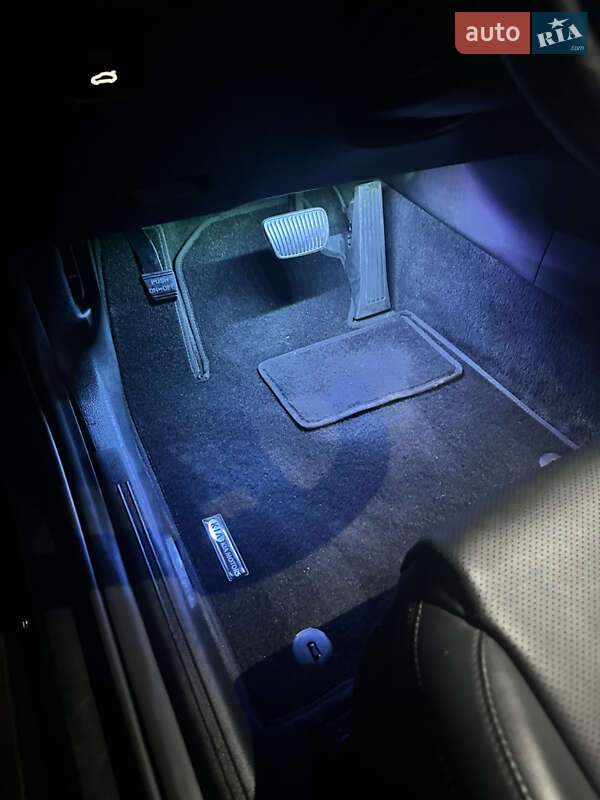 Седан Kia K5 2020 в Одесі