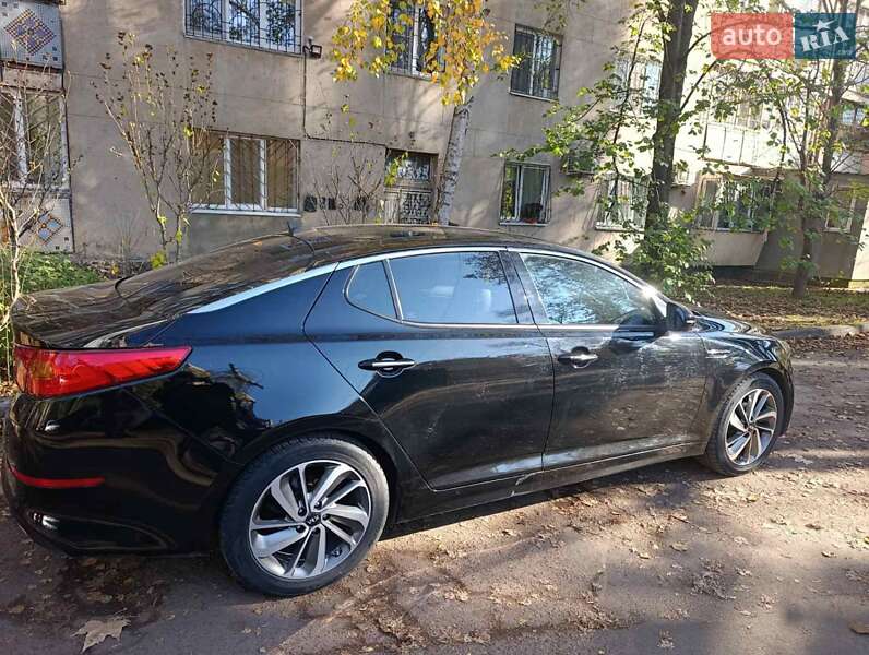 Седан Kia K5 2014 в Одесі