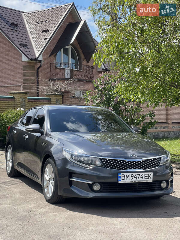 Седан Kia K5 2016 в Сумах