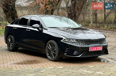Седан Kia K5 2020 в Черновцах
