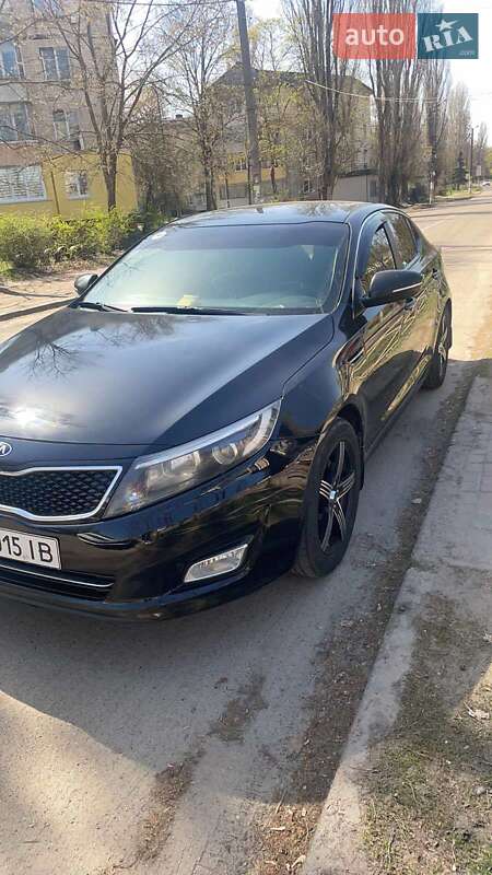 Седан Kia K5 2013 в Броварах