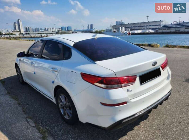 Седан Kia K5 2018 в Киеве фото 4 Седан Kia K5 2018 в Киеве