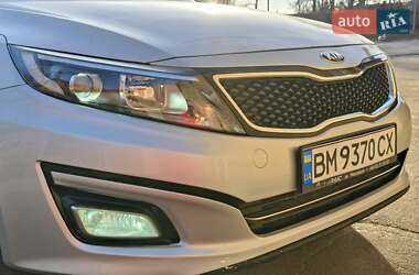 Седан Kia K5 2015 в Сумах