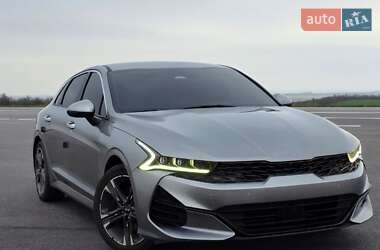 Седан Kia K5 2020 в Тернополе