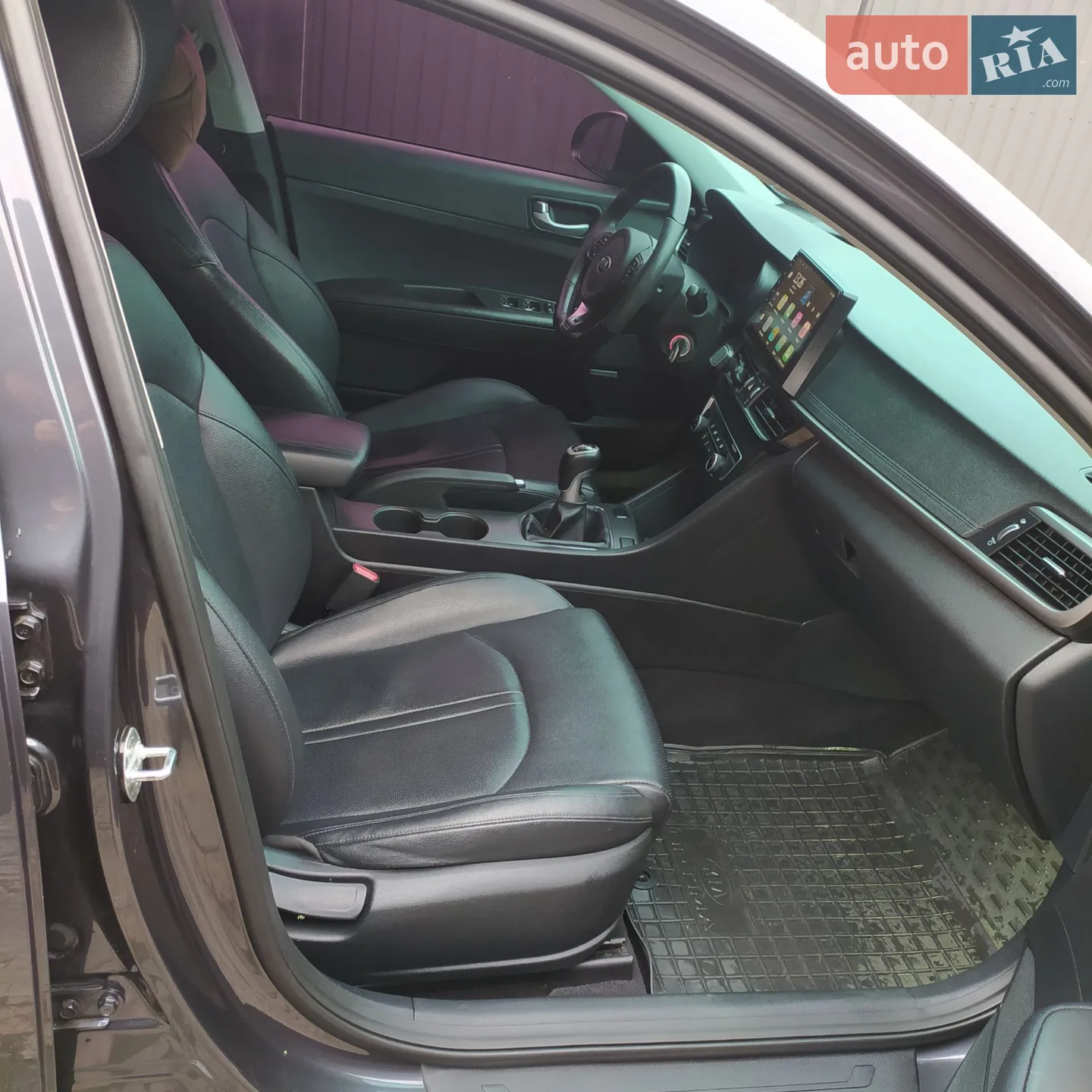 2015 Kia K5 - мініатюра 18