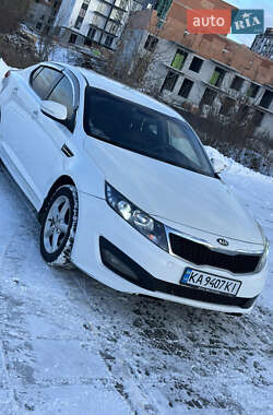 Седан Kia K5 2013 в Києві