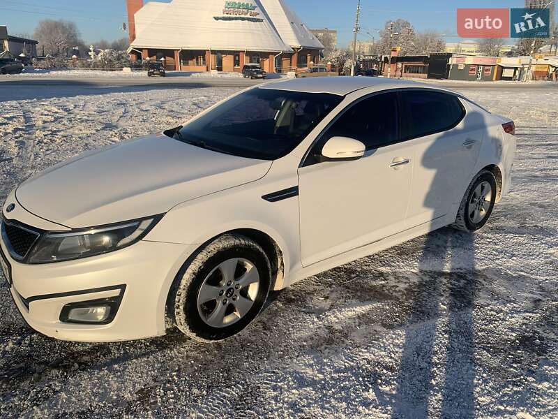Седан Kia K5 2014 в Переяславі