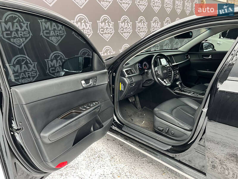 Седан Kia K5 2018 в Киеве