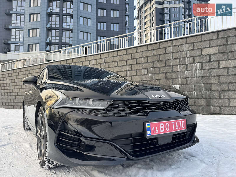 Седан Kia K5 2024 в Киеве