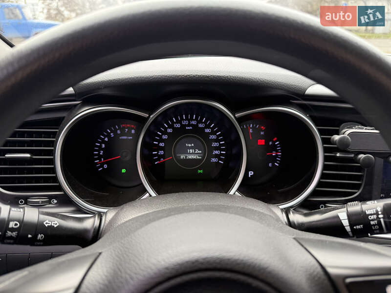 Седан Kia K5 2014 в Николаеве фото 15 Седан Kia K5 2014 в Николаеве