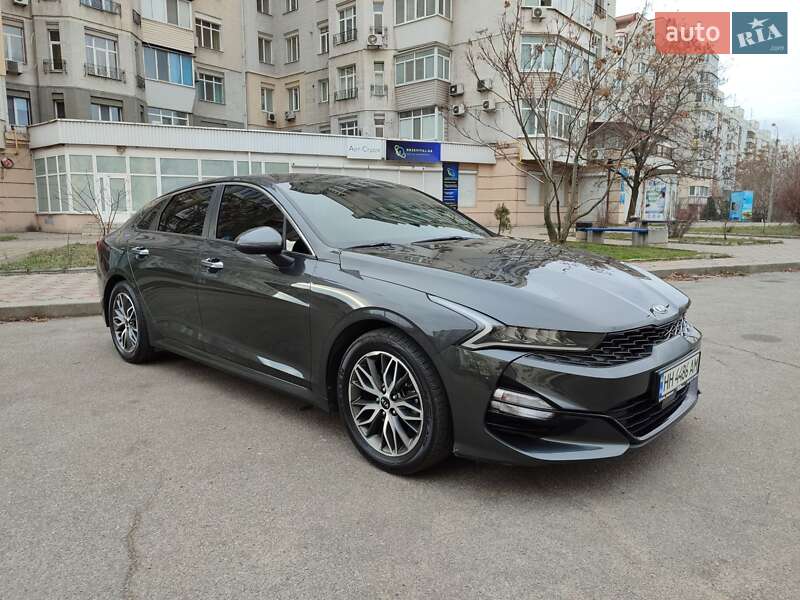Седан Kia K5 2020 в Запорожье