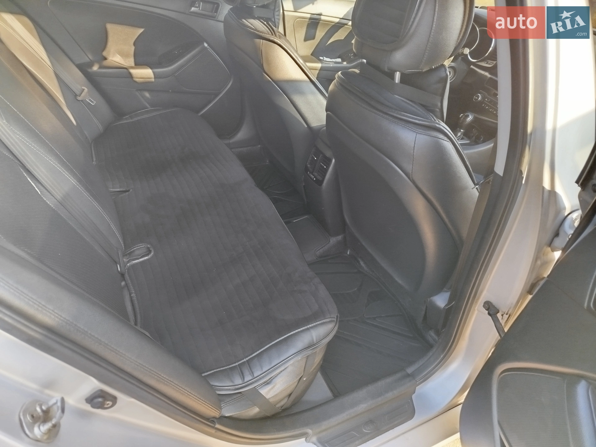 2012 Kia K5 - мініатюра 8