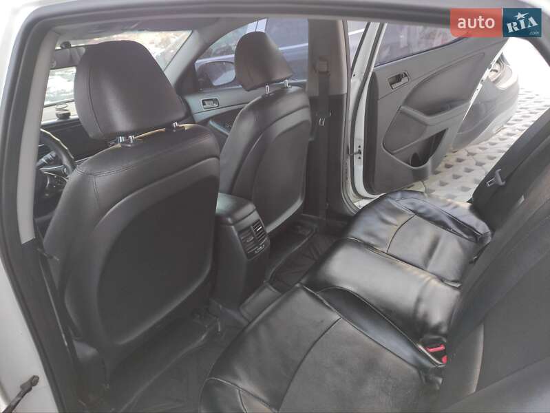 Седан Kia K5 2015 в Бучі фото 6 Седан Kia K5 2015 в Бучі