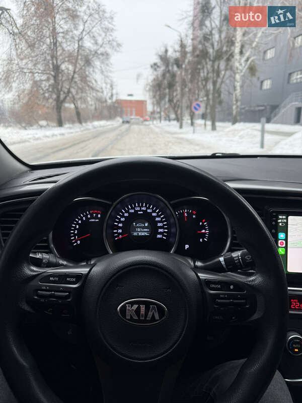 Седан Kia K5 2013 в Києві