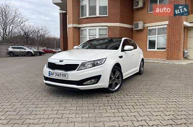 Седан Kia K5 2013 в Одесі